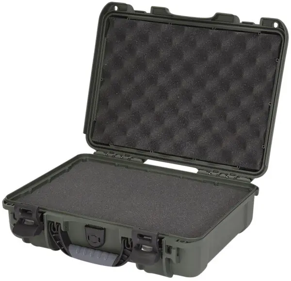 Nanuk 9101006 910  Waterproof Olive Resin w/ Foam Padding&Airline Approved