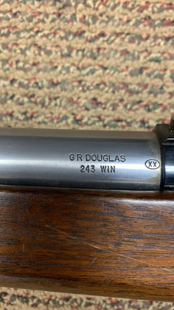 SAKO L579 243 WINCHESTER 28" CUSTOM #04689-07 - Image 2