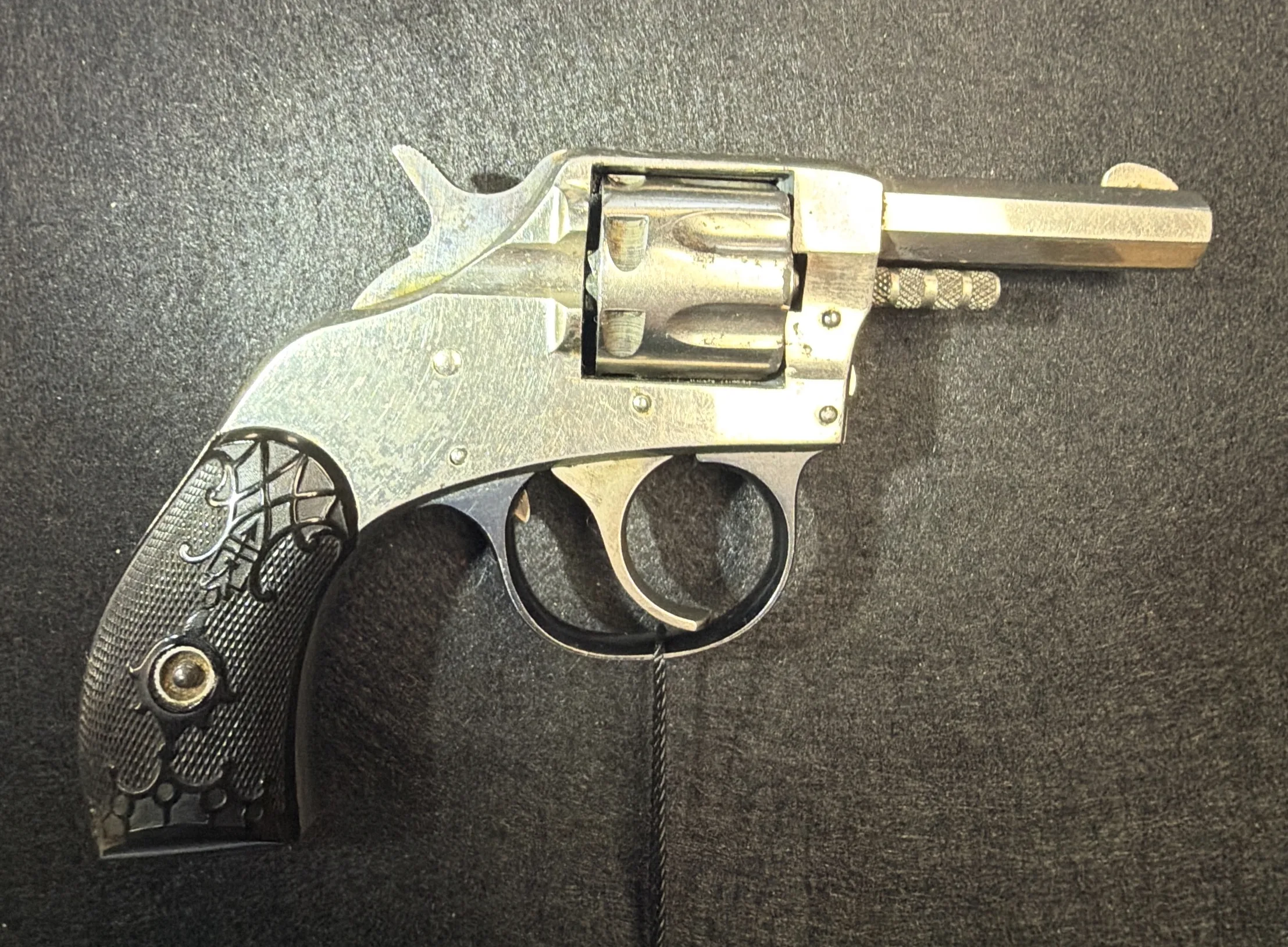 H&R Young American Revolver 22 short 2" #01-06448