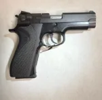 SMITH AND WESSON 411  .40S&W 4"